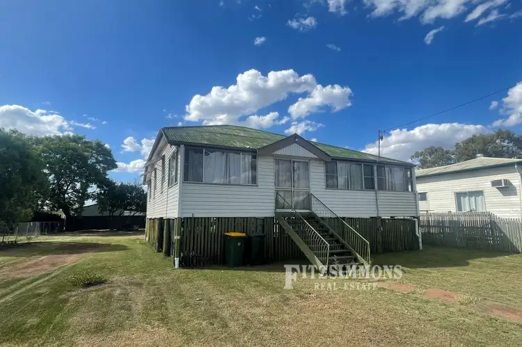 98 Pratten Street, Dalby QLD 4405