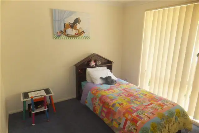 Seventh view of Homely house listing, 11 Julie Ann Court, Hyland Park NSW 2448