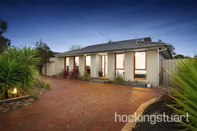 5 Larnark Court, Chelsea Heights VIC 3196