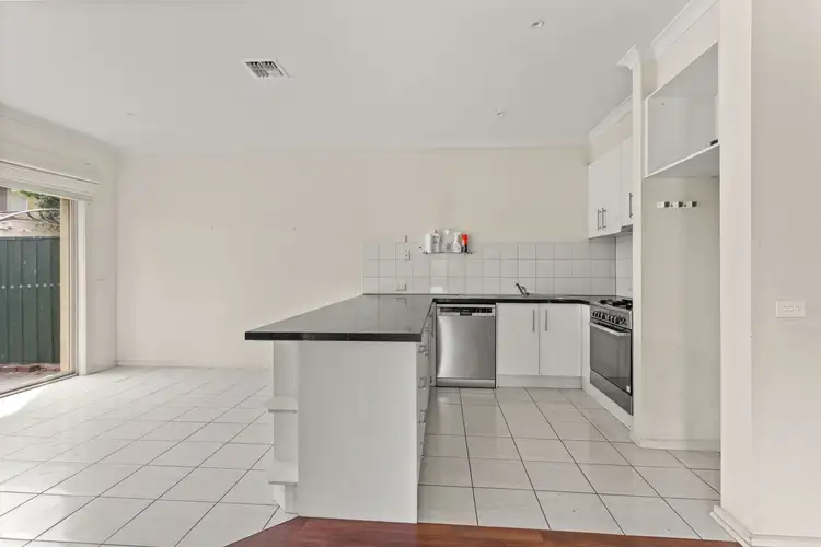 Fourth view of Homely house listing, 15/2 Coventry Drive, Sandhurst VIC 3977