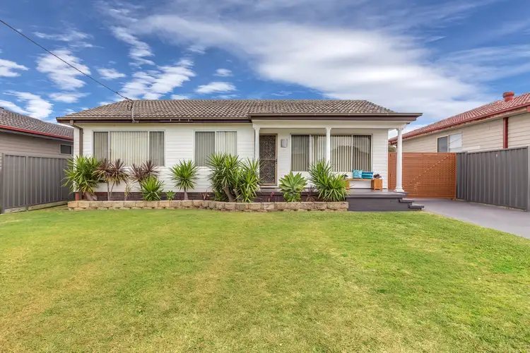 15 Weingartner Avenue, Tarro NSW 2322