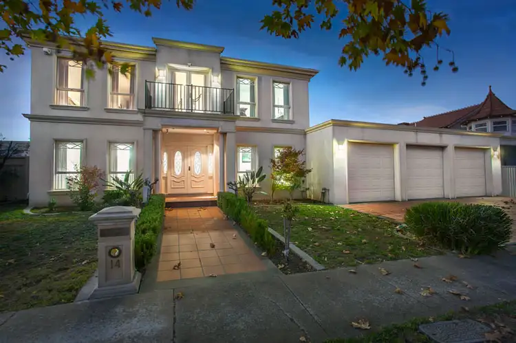 14 Sovereign Way, Hillside VIC 3037