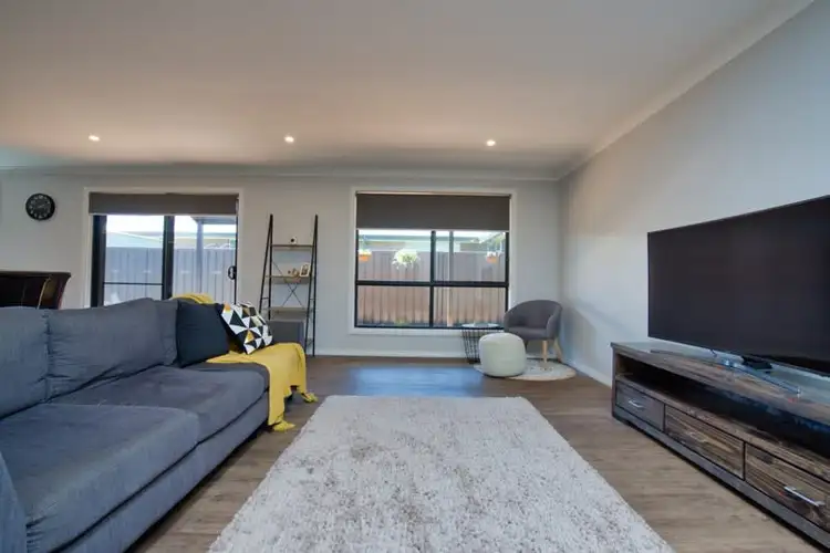 Second view of Homely house listing, 15 Hains Close, Beaufort VIC 3373