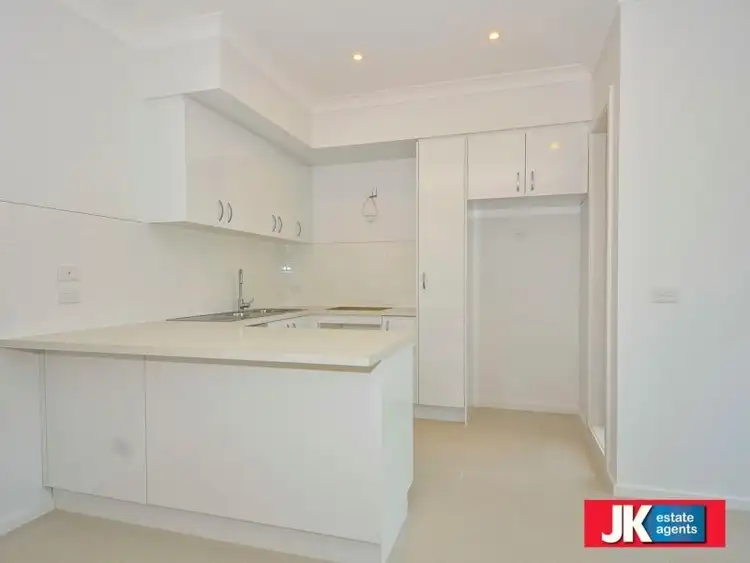 Fourth view of Homely unit listing, 4/727 Tarneit Road, Tarneit VIC 3029