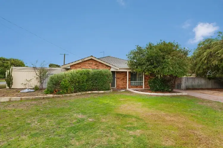 4 Wenn Road, Singleton WA 6175
