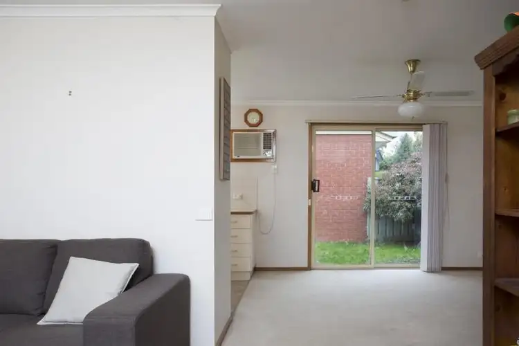 Fourth view of Homely house listing, 1/62 Lloyd Street, Strathdale VIC 3550