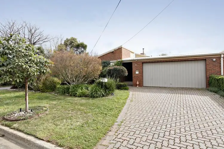 6 Vaina Street, Werribee VIC 3030