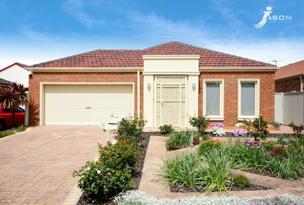 Main view of Homely house listing, 17 Mosman Way, Craigieburn VIC 3064