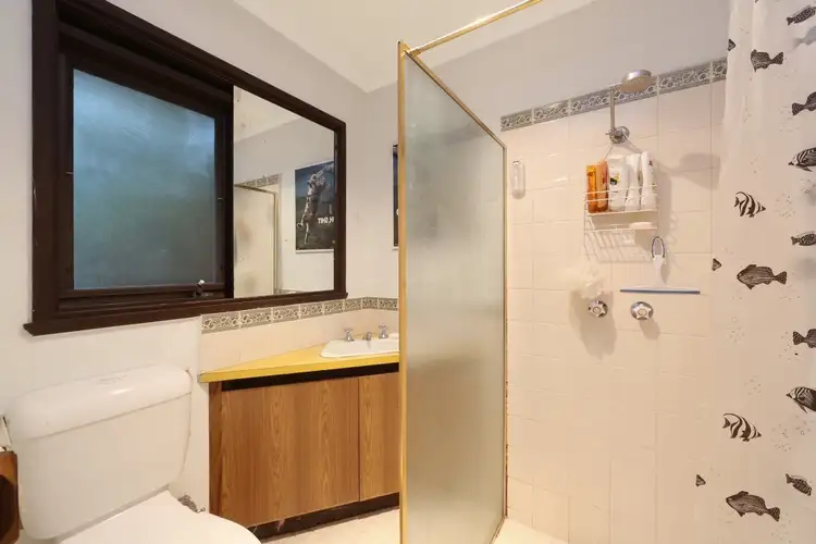 Sixth view of Homely house listing, 18 Lynn Drive, Ferntree Gully VIC 3156