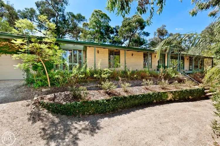 21 Batman Avenue, Hurstbridge VIC 3099