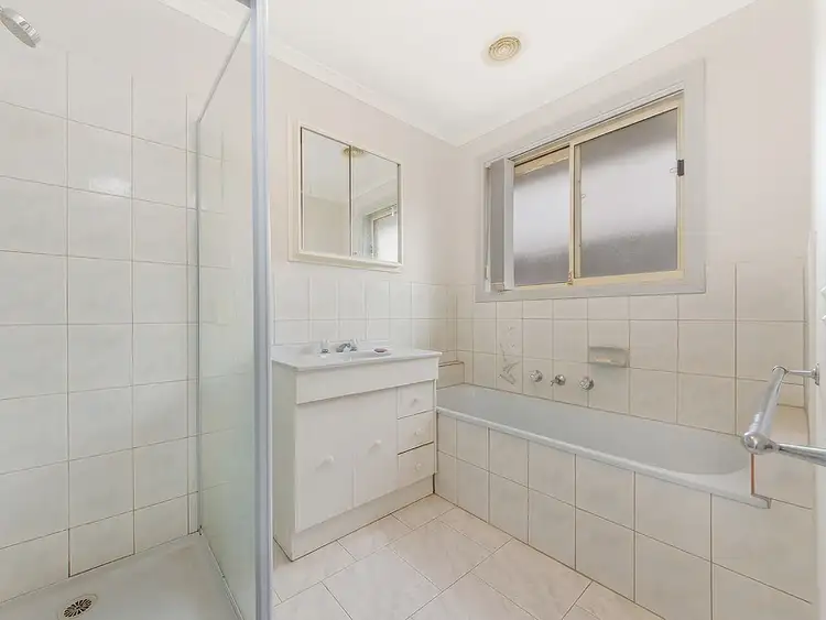 Sixth view of Homely house listing, 2 Santolin Drive, Hillside VIC 3037