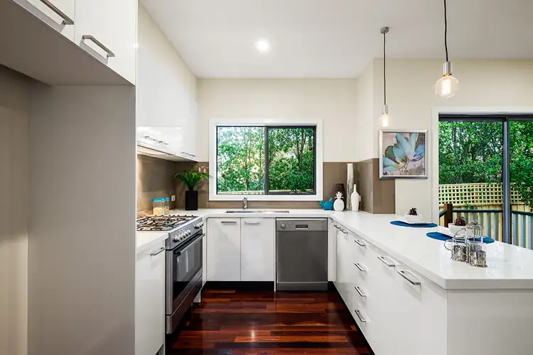 Third view of Homely unit listing, 2/10 Davison Street, Mitcham VIC 3132