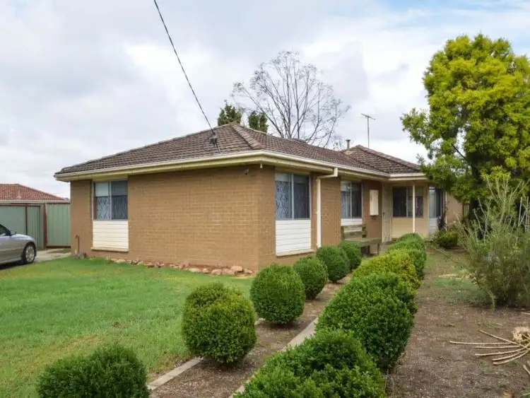 Main view of Homely house listing, 8 Searle Court, Wangaratta VIC 3677