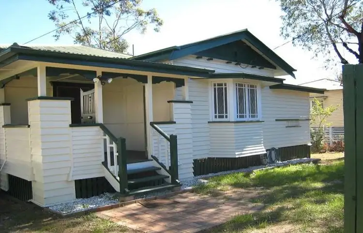 75 Warwick Road, Ipswich QLD 4305