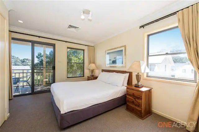 Fifth view of Homely townhouse listing, 432 Currawong Circuit, Cams Wharf NSW 2281