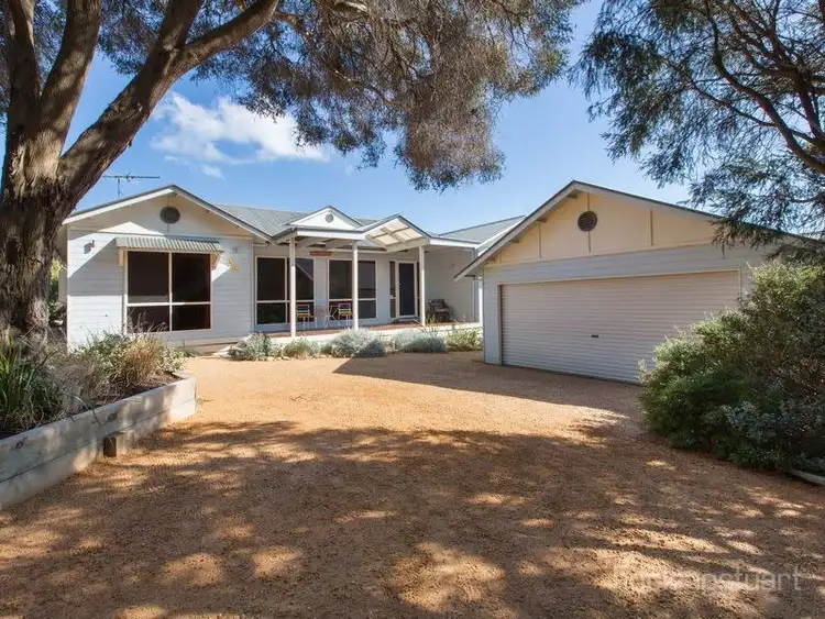 32 Omar Street, Rye VIC 3941