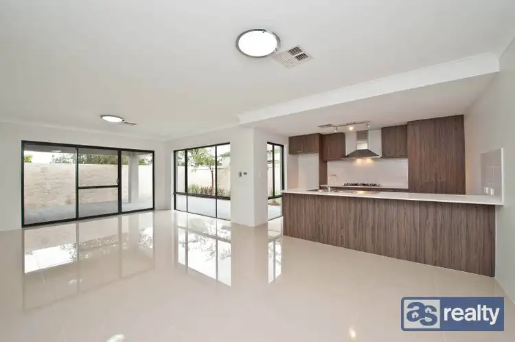 A/18 Maurice Street, Embleton WA 6062