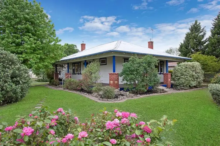 44 Walnut Street, Whittlesea VIC 3757