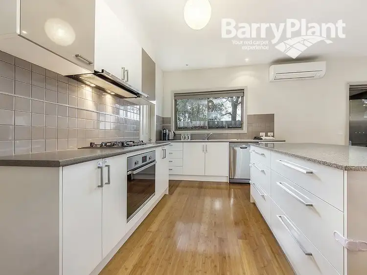 Sixth view of Homely unit listing, 2/56 Perrett Avenue, St Albans VIC 3021