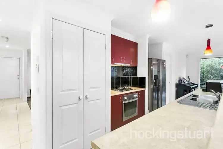 Second view of Homely house listing, 6 Admiral Court, Tarneit VIC 3029