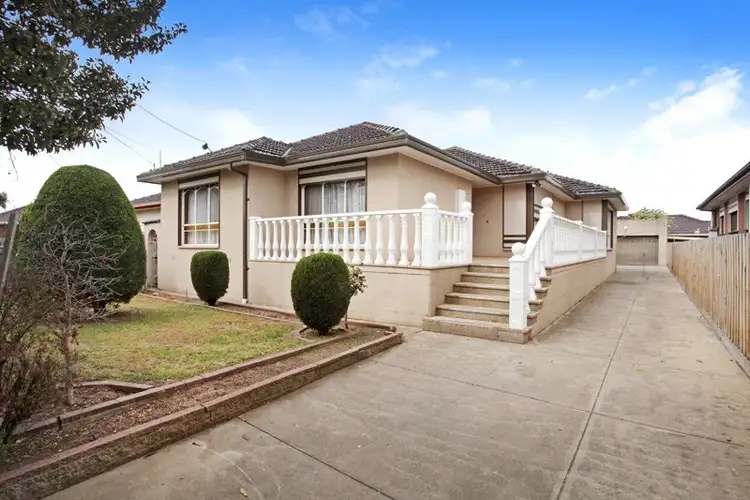 64 Allison Street, Sunshine West VIC 3020