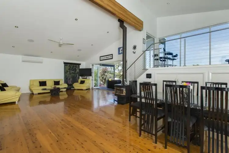 14 Honolulu Avenue, Smiths Beach VIC 3922