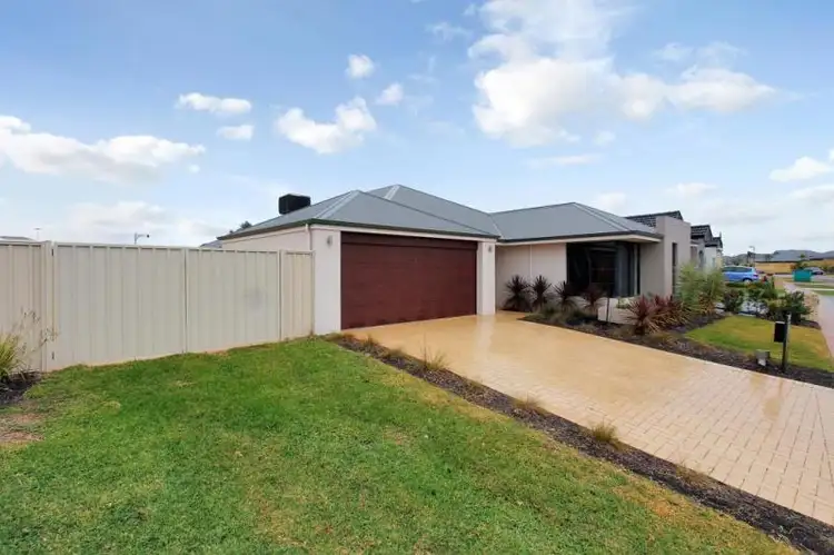 Fifth view of Homely house listing, 16 Spruce Terrace, Aubin Grove WA 6164