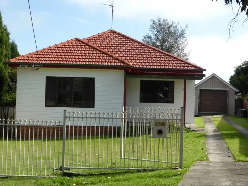 Main view of Homely house listing, 10 Osborn Crescent, Raymond Terrace NSW 2324