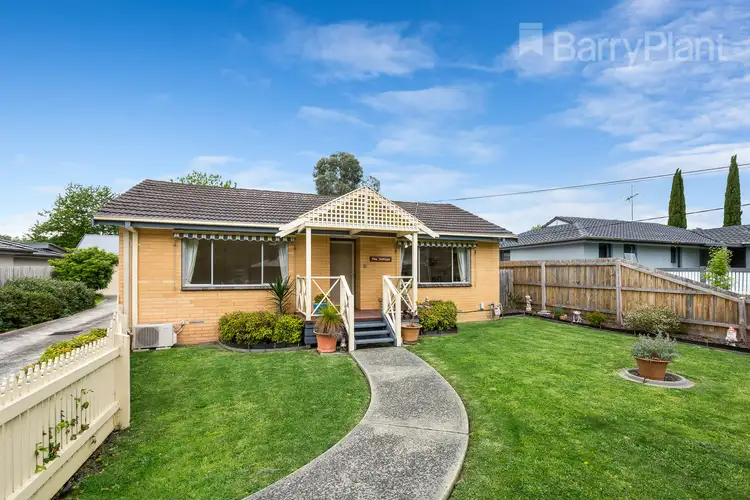 51 Lancaster Road, Mooroolbark VIC 3138
