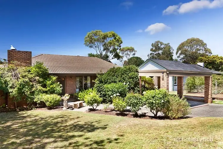 16 Burnell Street, Mount Eliza VIC 3930