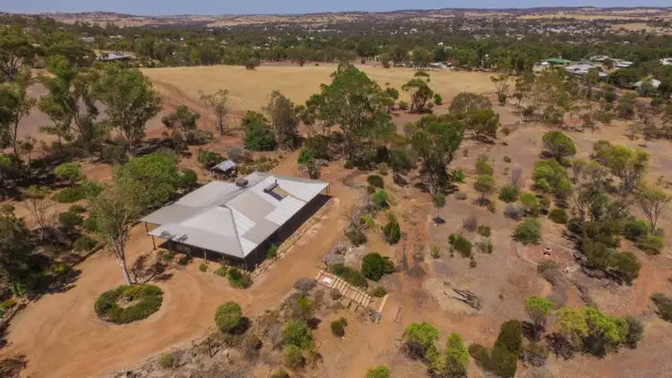 Second view of Homely house listing, 4 Crawford Court, York WA 6302