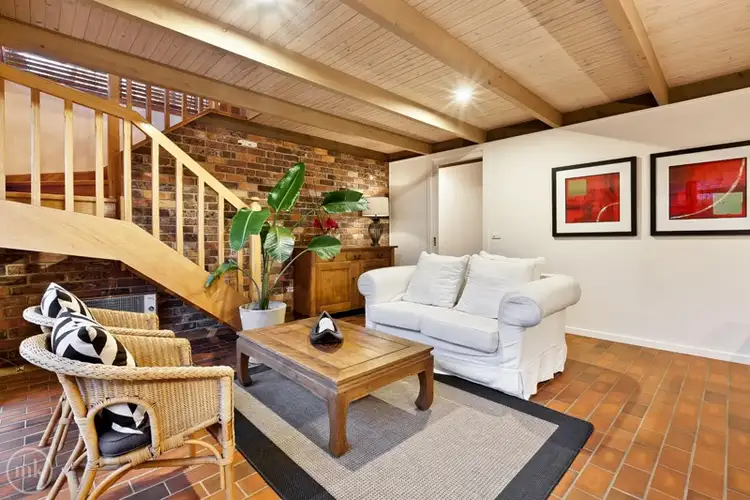 Fifth view of Homely house listing, 15 Kinnear Court, Montmorency VIC 3094
