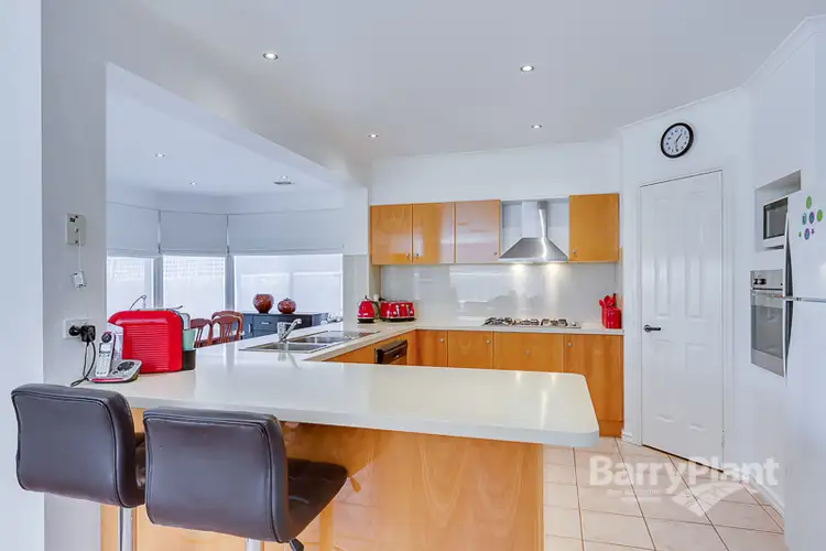 Second view of Homely house listing, 10 O'Hara Court, Taylors Lakes VIC 3038