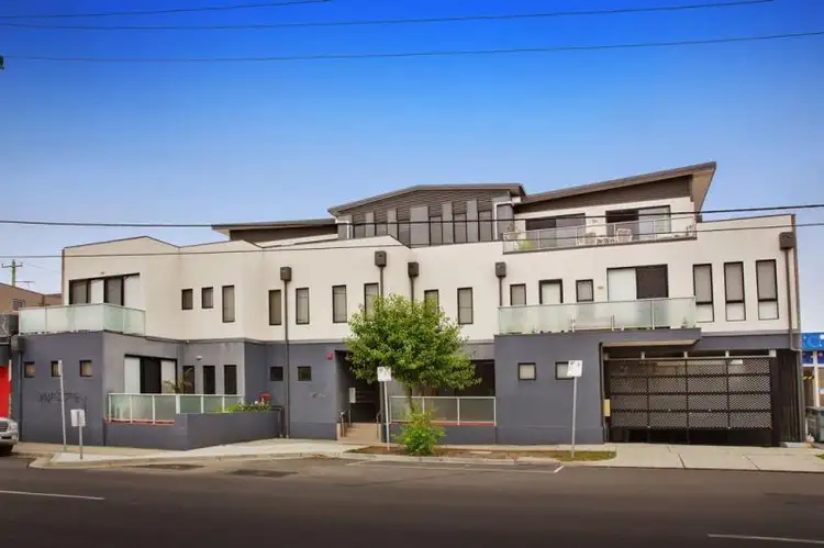 Sixth view of Homely apartment listing, 3/60-66 Patterson Road, Bentleigh VIC 3204