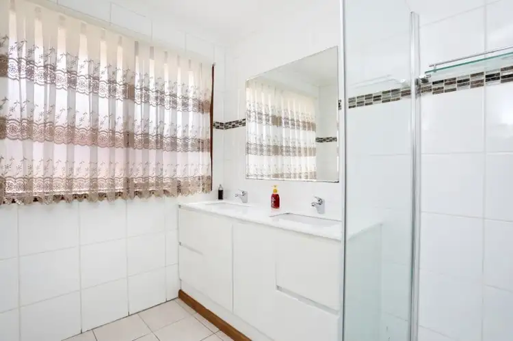 Sixth view of Homely house listing, 95 Rokewood Crescent, Meadow Heights VIC 3048