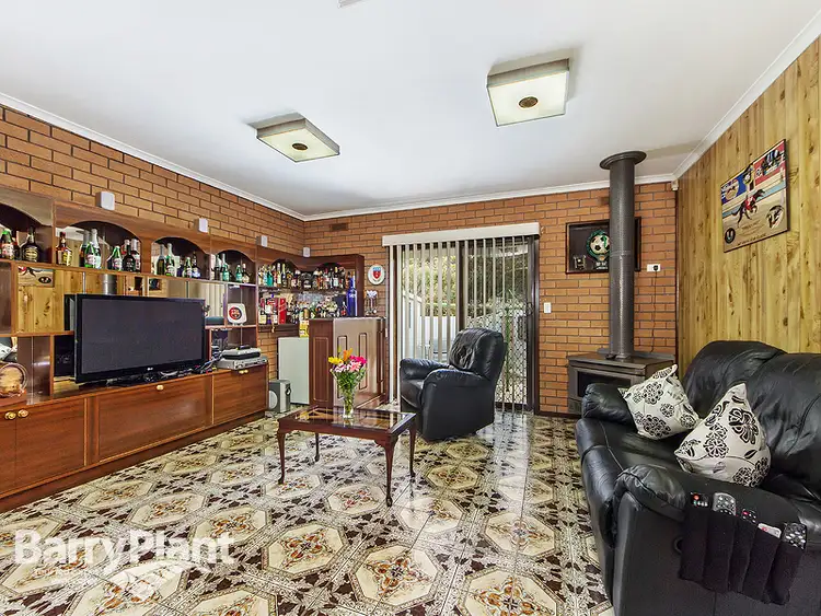 Fifth view of Homely house listing, 6 Acuba Close, St Albans VIC 3021