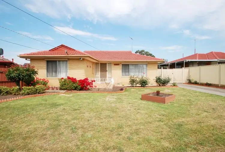3 Yinnar Street, Dallas VIC 3047