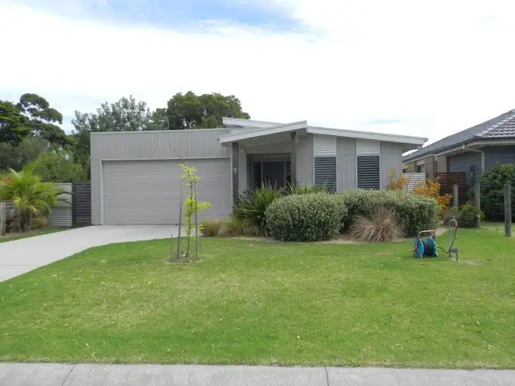 9 Lisa Court, Raymond Island VIC 3880
