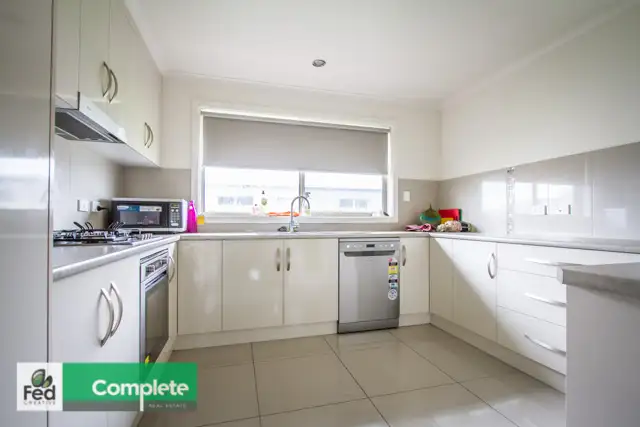 Fifth view of Homely house listing, 2 Lumidin Boulevard, Mount Gambier SA 5290