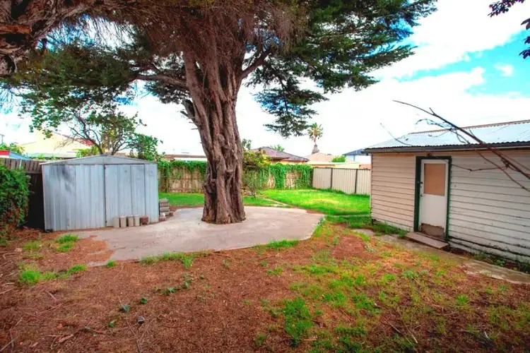 Fifth view of Homely house listing, 60 Ivanhoe Avenue, St Albans VIC 3021