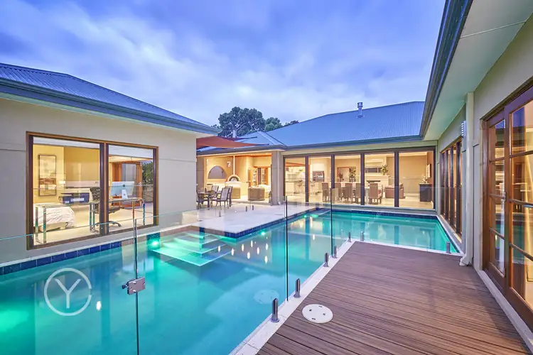 19 Beryl Avenue, Shelley WA 6148