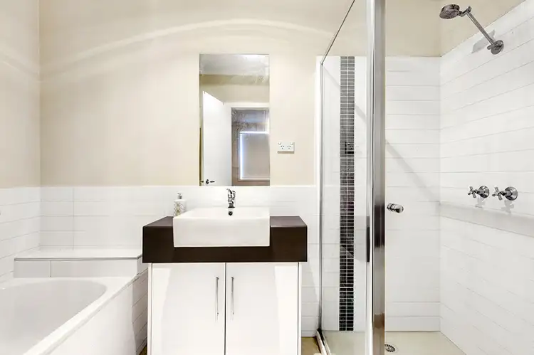 Fifth view of Homely apartment listing, 209/1042 Doncaster Road, Doncaster East VIC 3109