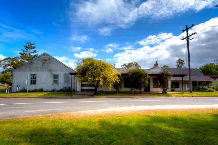 201-203 High Street, Learmonth VIC 3352