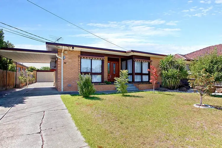 32 Tudor Road, Sunshine North VIC 3020