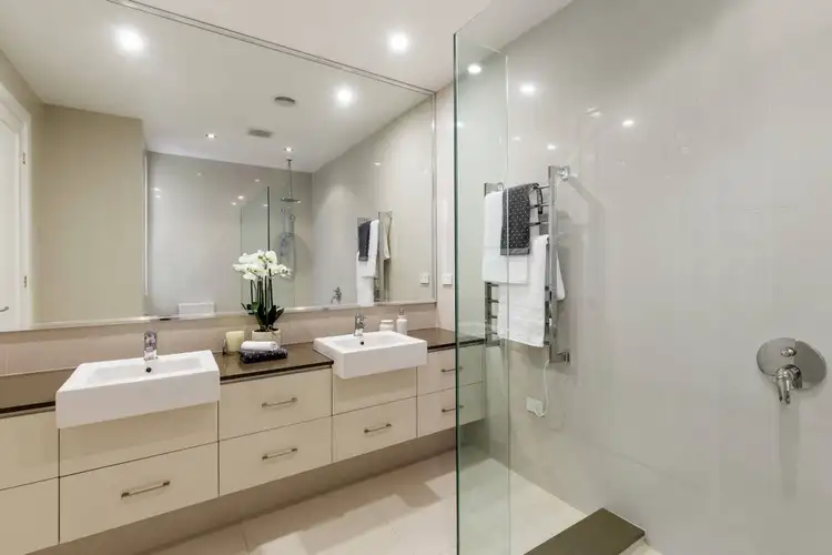 Sixth view of Homely house listing, 7/14 Tanti Avenue, Mornington VIC 3931