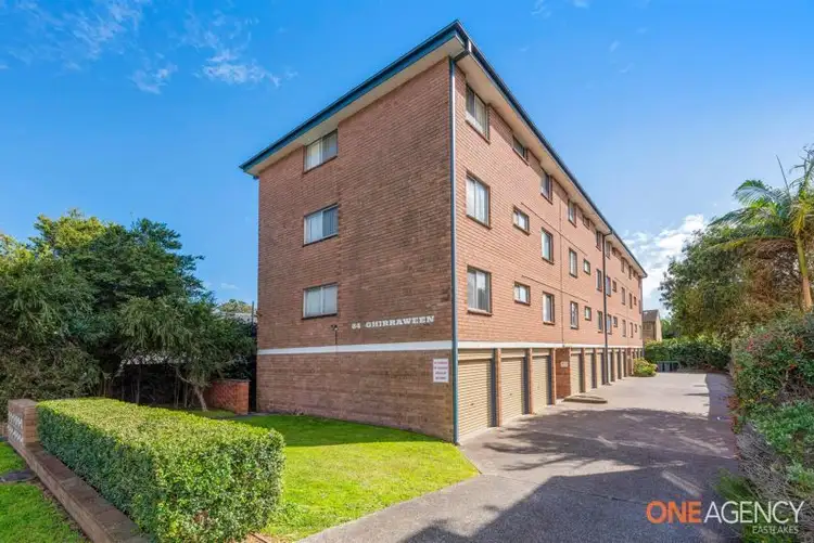 10/84 James Street, Hamilton NSW 2303
