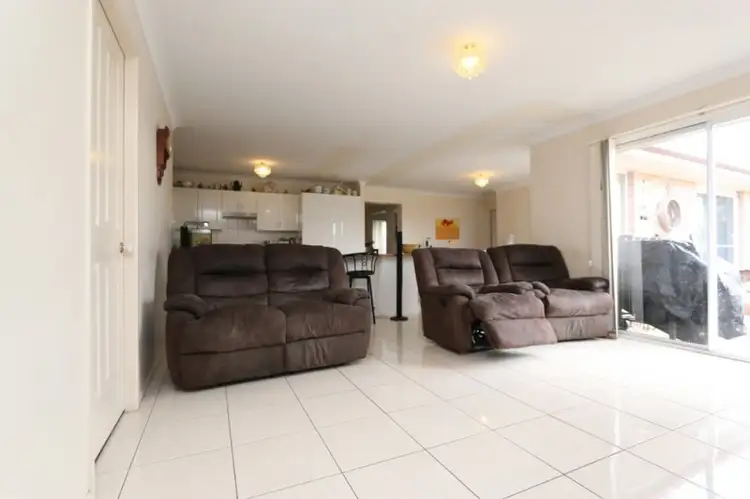 Fifth view of Homely house listing, 6 Dominic Cove, Rutherford NSW 2320