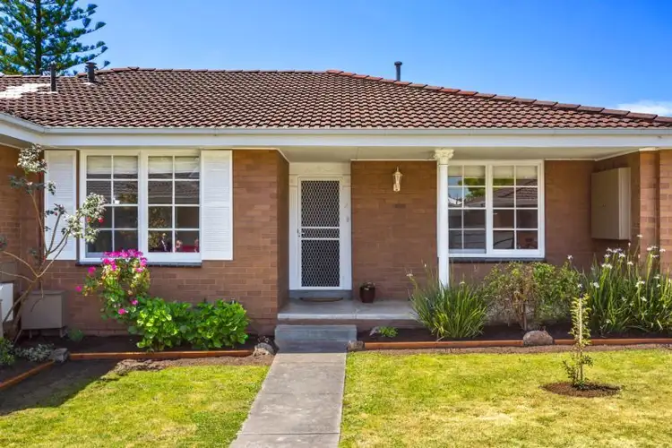 Main view of Homely unit listing, 2/14 Lorne Parade, Mont Albert VIC 3127