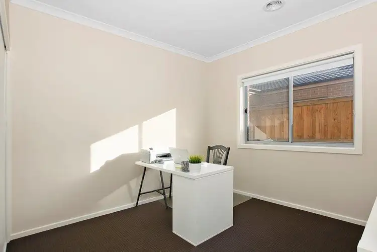 Fifth view of Homely house listing, 10 Balerno Way, Mernda VIC 3754