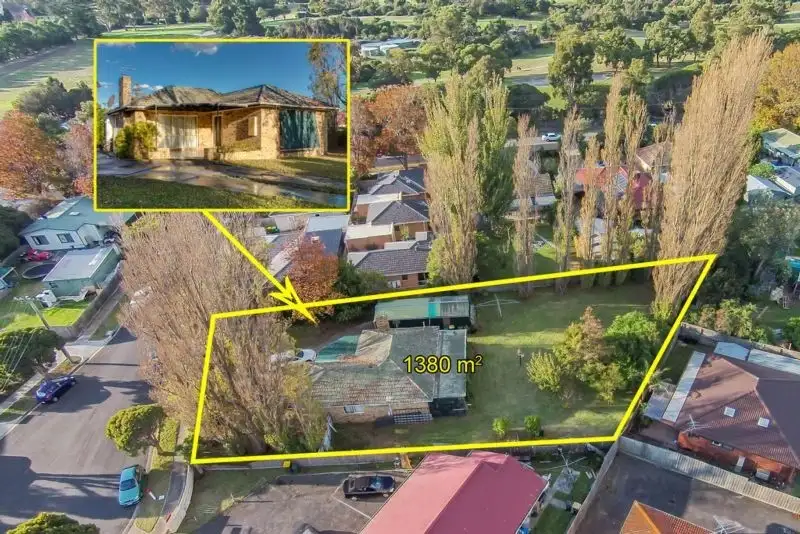 Main view of Homely house listing, 2 Woodlea Court, Frankston VIC 3199